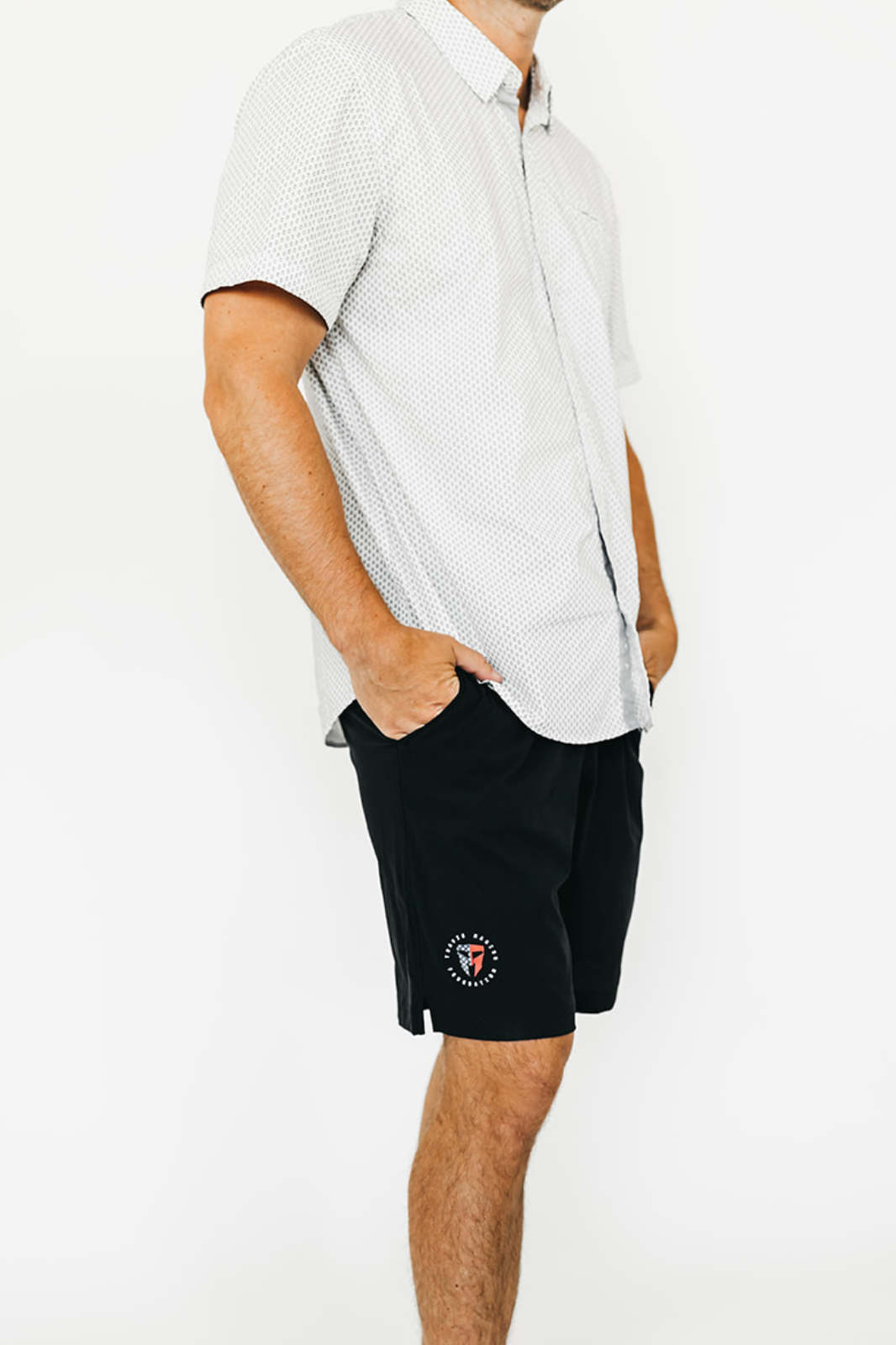 Men's UA Motivator Vented Coach's Shorts- Black